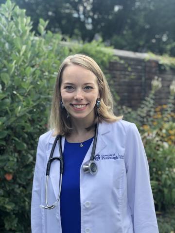 Maddie Ross Awarded the 2022 AAN Medical Student Research Scholarship